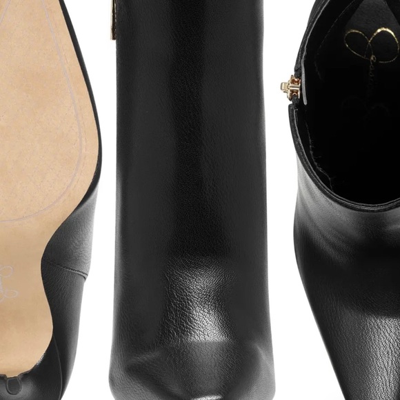 Chelsia Stiletto Bootie
JESSICA SIMPSON - Picture 5 of 6